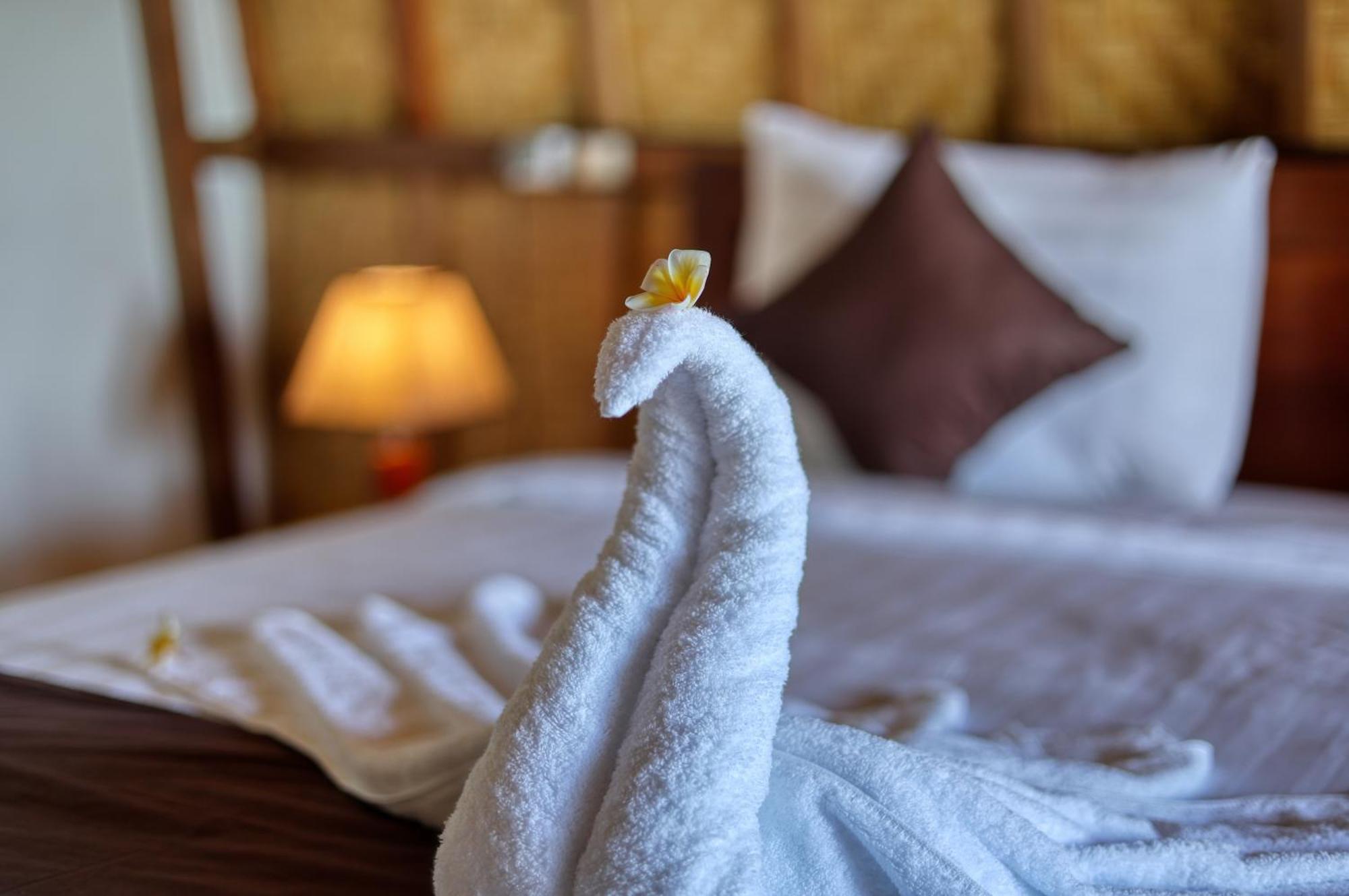 D Sebuluh Bungalow Batumadeg Стая снимка