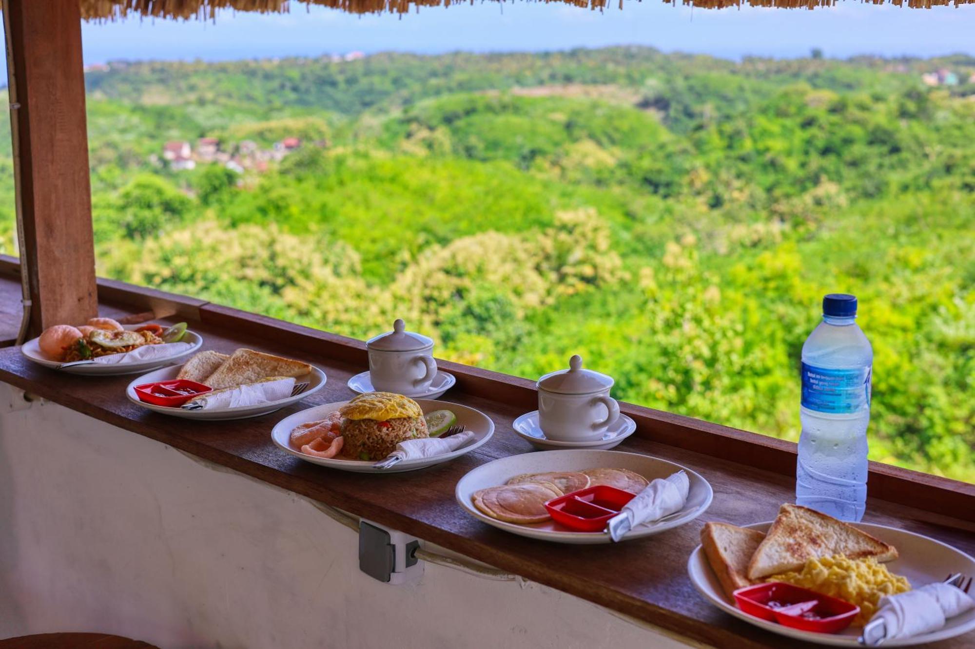 D Sebuluh Bungalow Batumadeg Екстериор снимка
