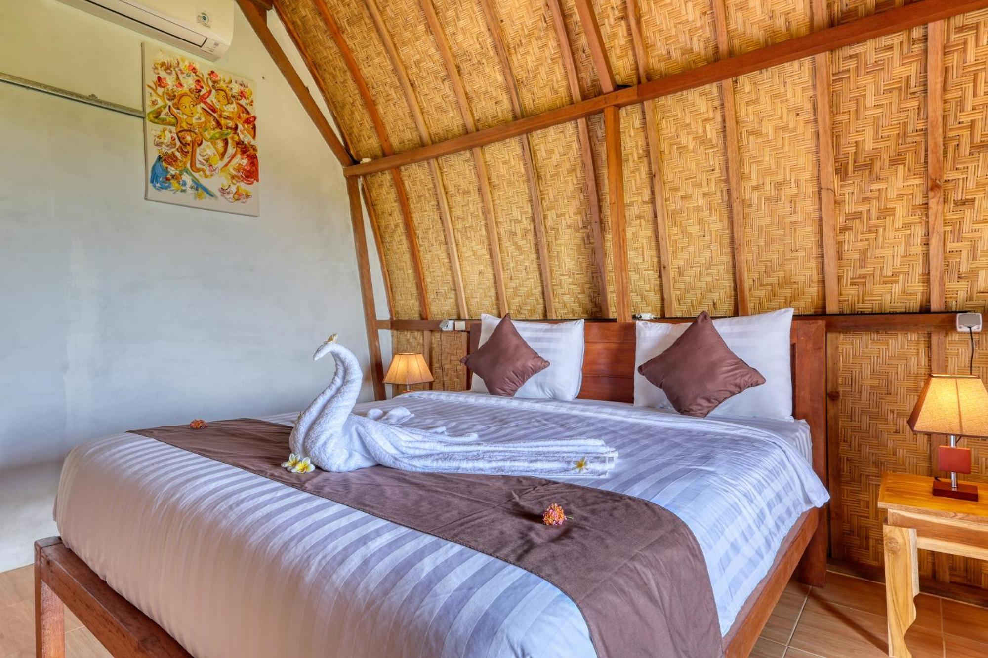 D Sebuluh Bungalow Batumadeg Стая снимка